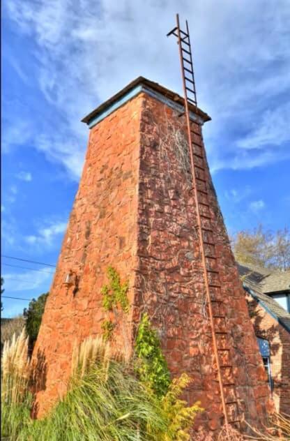 The Monastery At Forest Lake Oklahoma Stadt Exterior foto